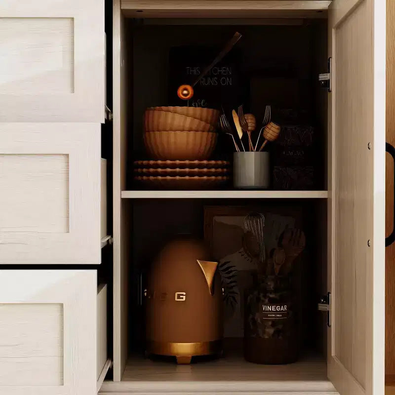 Commode horizontale grise classique : des espaces de rangement abondants pour une ambiance intérieure élégante