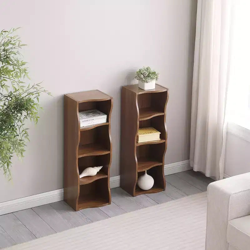 Étagère réglable ultra-fine 718-Tier, Présentoir en MDF Noyer avec Bordure Ondulée (Organisateur de Bureau Amovible)