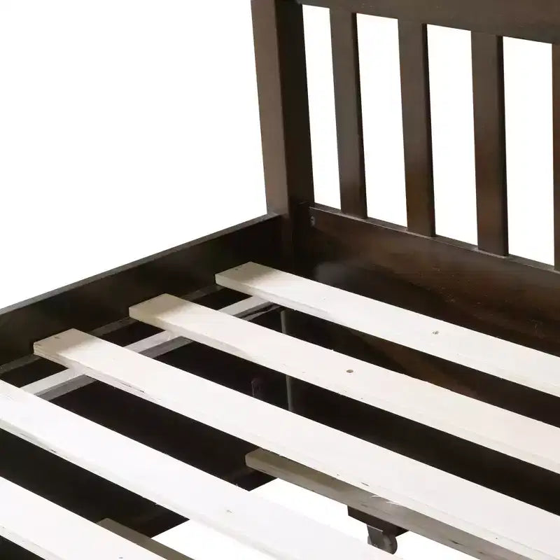Lit superposé en bois d'hévéa double sur double avec lit gigogne, échelle et balustrades, convertible en 2 lits doubles, avec lit gigogne simple